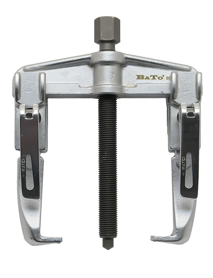 BATO Puller 250x200mm. 2-arms with metal clip lock for quick adjustment. Puller can be 70-235mm internally and 170-335mm externally.